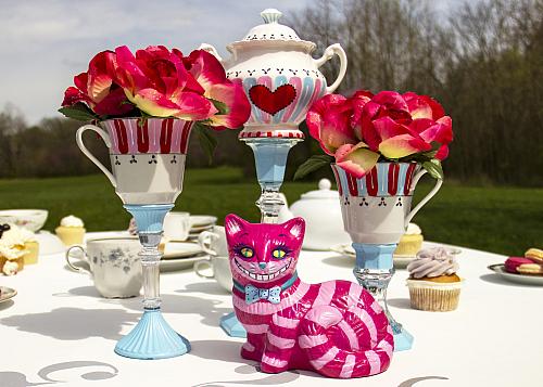 Alice in Wonderland Tea Set Centerpiece