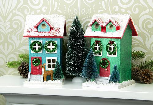 CHRISTMAS VILLAGE HOUSES  HOW TO PAINT A CHRISTMAS VILLAGE HOUSE 