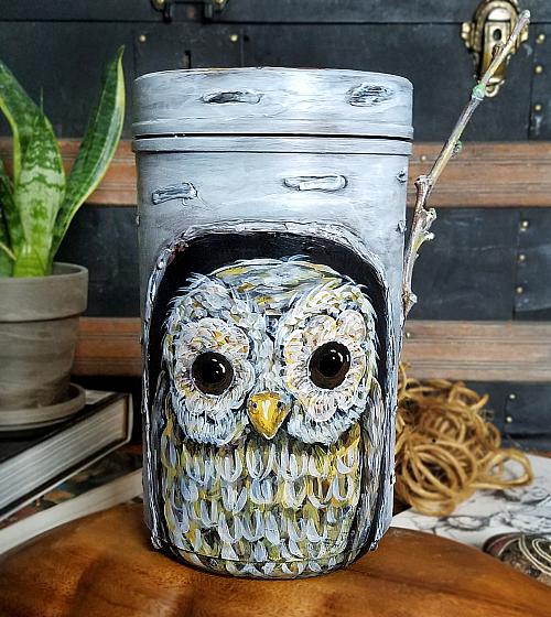 Owl container