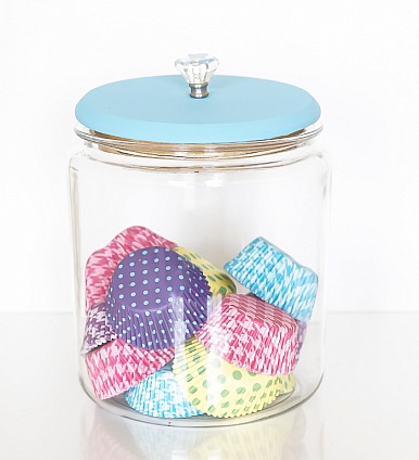 Jar with cupcake liners